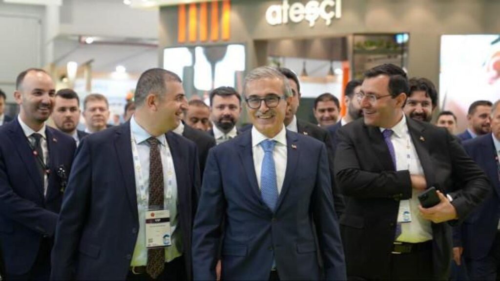 SAHA Expo’ya damga vuran sözler: Kendi savaş gemisini… | GÜNDEM SİVAS