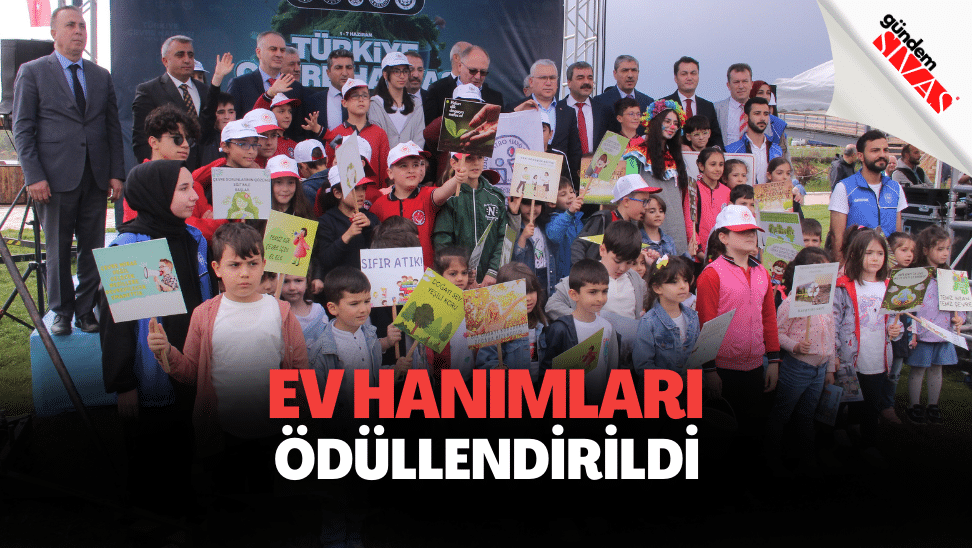 Ev Hanımları Altınla Ödüllendirildi