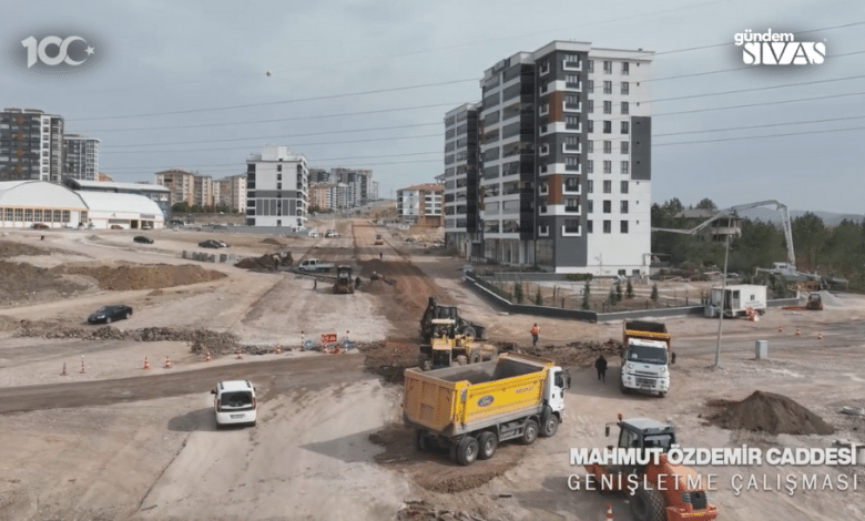 Sivas Belediyesi Yol Çalışmlarına Devam Ediyor