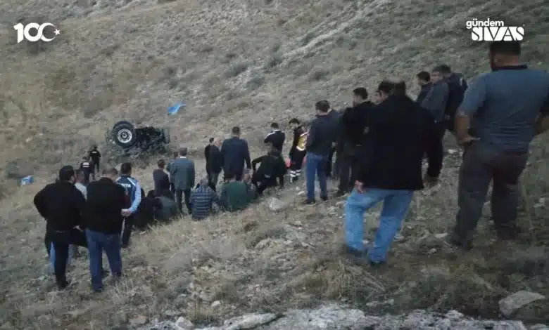 Sivas'ta Traktör 400 Metre Uçurumdan Düştü