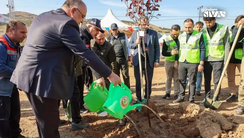 Binlerce Fidan Gelecege Nefes Oluyor1 jpg | Gündem Sivas™ | Sivas Haberleri