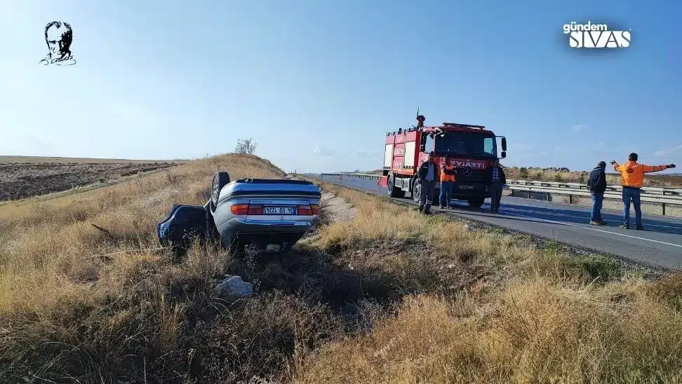 Düz Yolda Kontrolden Çıkarak Takla Attı