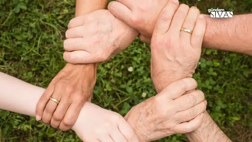 Nakdi Destek Yardımları Devam Ediyor