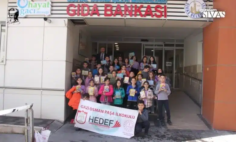 Sivas'ta Çocuklardan Anlamlı Yardım