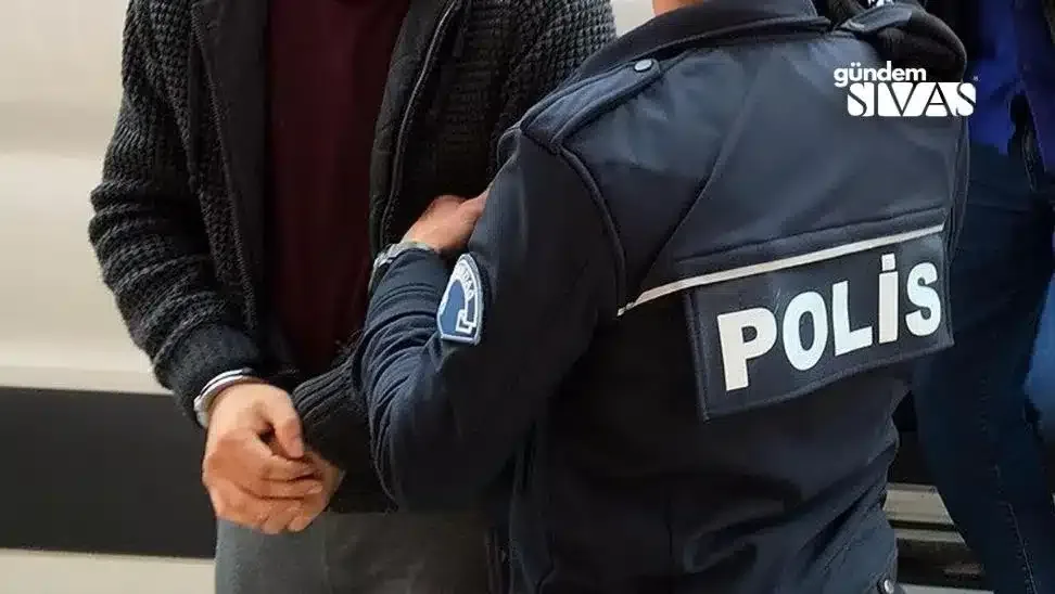Bakan Yerlikaya Açıkladı: 4 Bin Firari Yakalandı