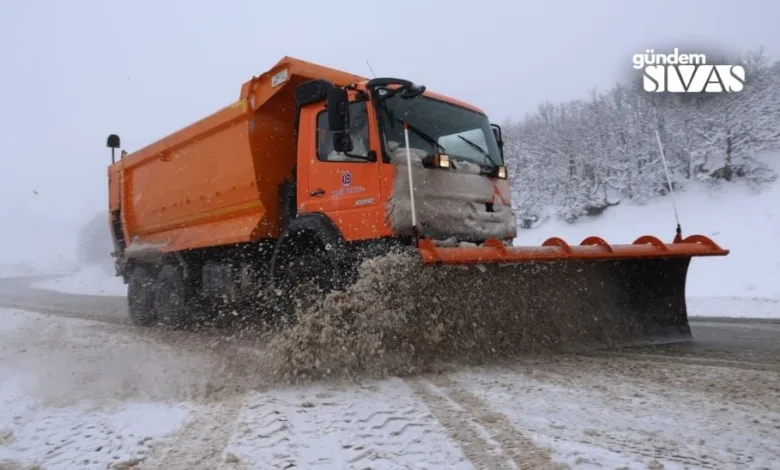 Sivas'ta 158 Yol Ulaşıma Kapalı