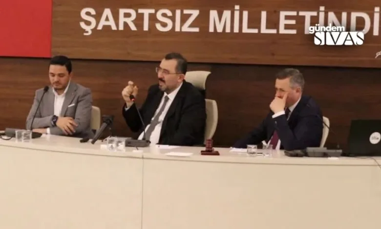 İnce'den Sivas'ın Otobüs Sorununa Çözüm