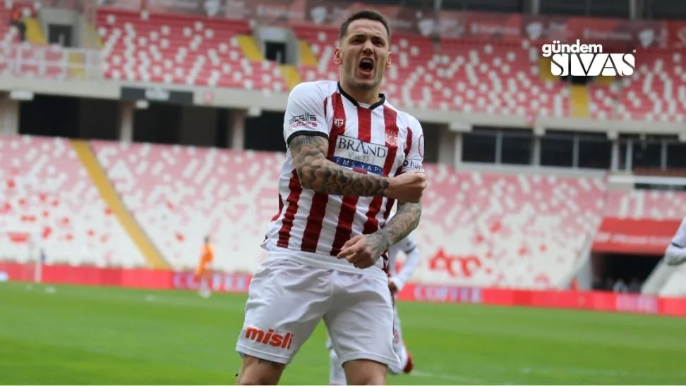 Sivasspor, Adana Demirspor'a Konuk Oluyor