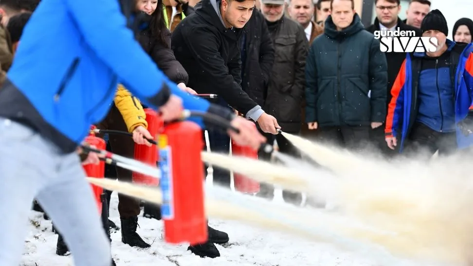 Sivasta Deprem Tatbikati Nefes Kesti 3 jpg | Gündem Sivas™ | Sivas Haberleri