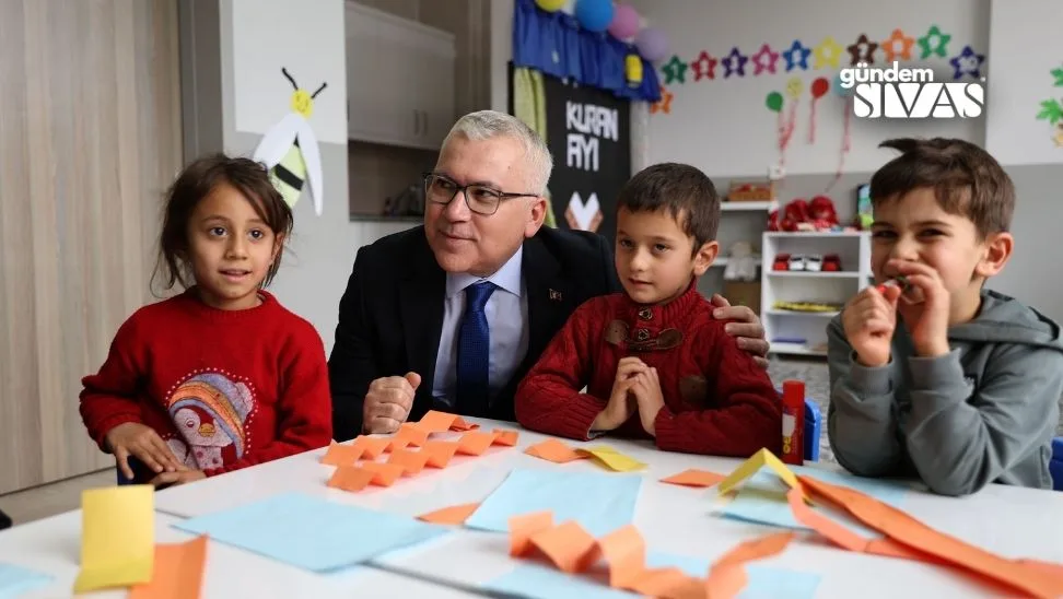 Sivas'ta Köy Okulları Kütüphanelere Kavuşuyor