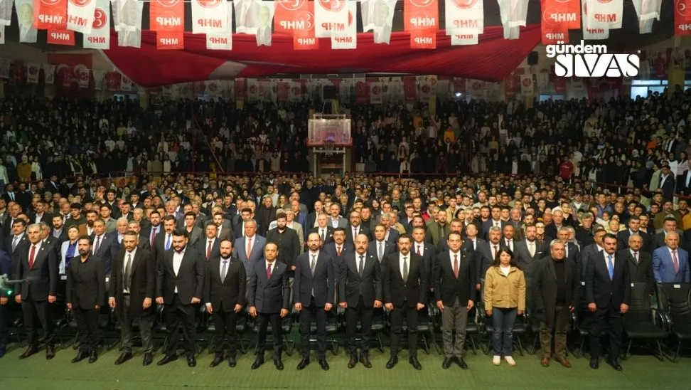 Sivas’ta MHP’den ‘Şahlanış Gecesi’