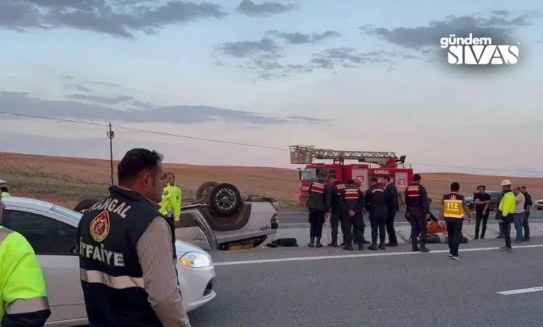 Kangal'da Trafik Kazası 3 Yaralı