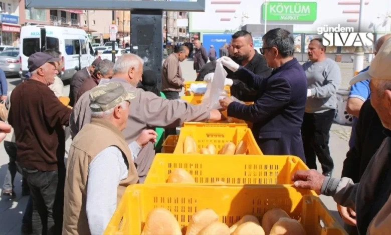 Sarkislada Ramazanda Ucretsiz Ekmek Yardimi | Gündem Sivas™ | Sivas Haberleri