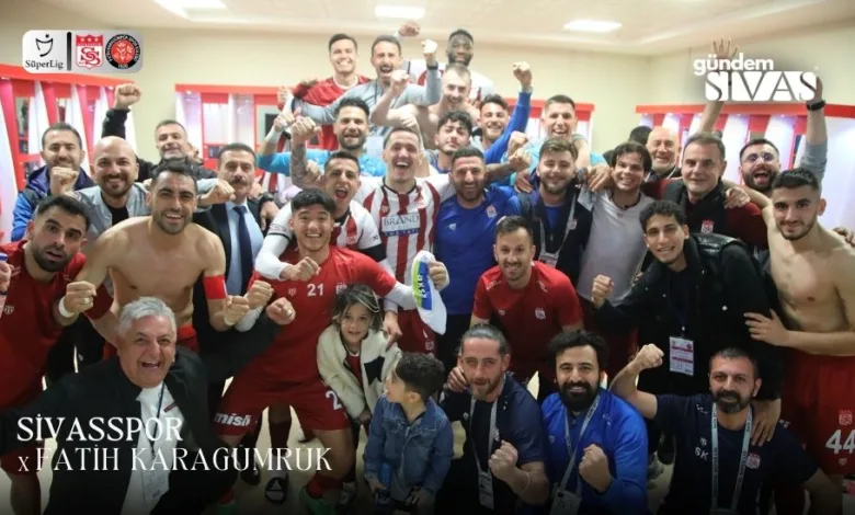 Sivasspor, Fatih Karagümrük'ü 89'da Yıktı!