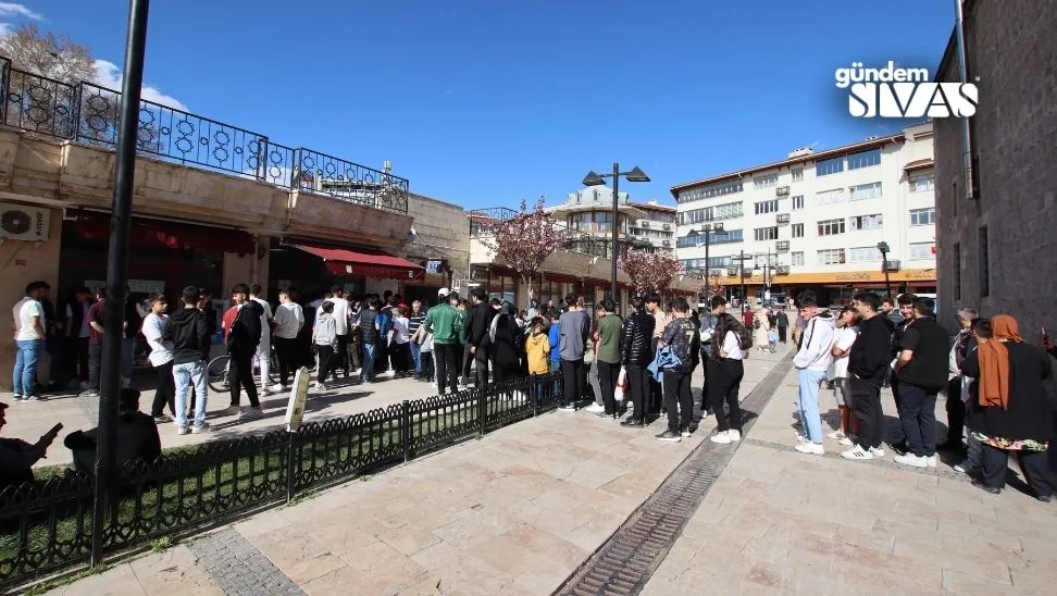 Sivasspor Taraftarından Biletlere Yoğun İlgi