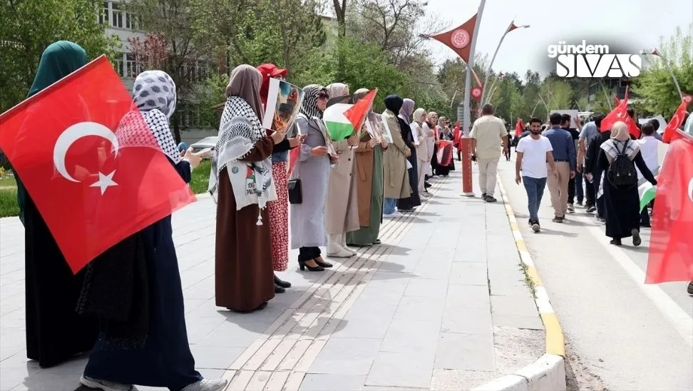 Sivas’ta Öğrencilerden İsrail’e Protesto!