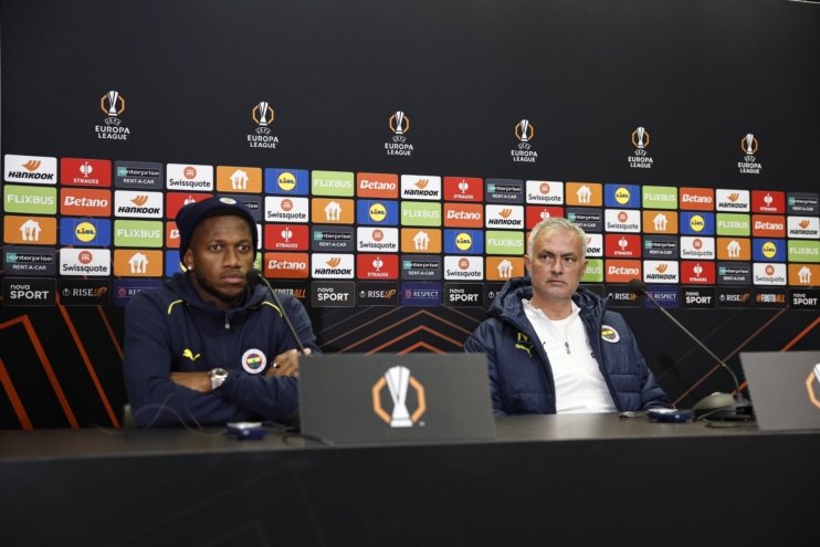 Slavia Prag – Fenerbahçe maçı hangi kanalda, saat kaçta, nerede izlenir?