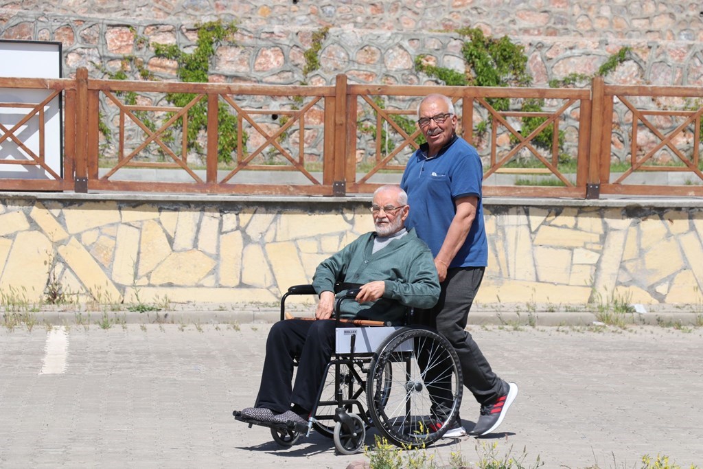 Evde Bakım Yardımı hesaplara yatırılmaya başladı