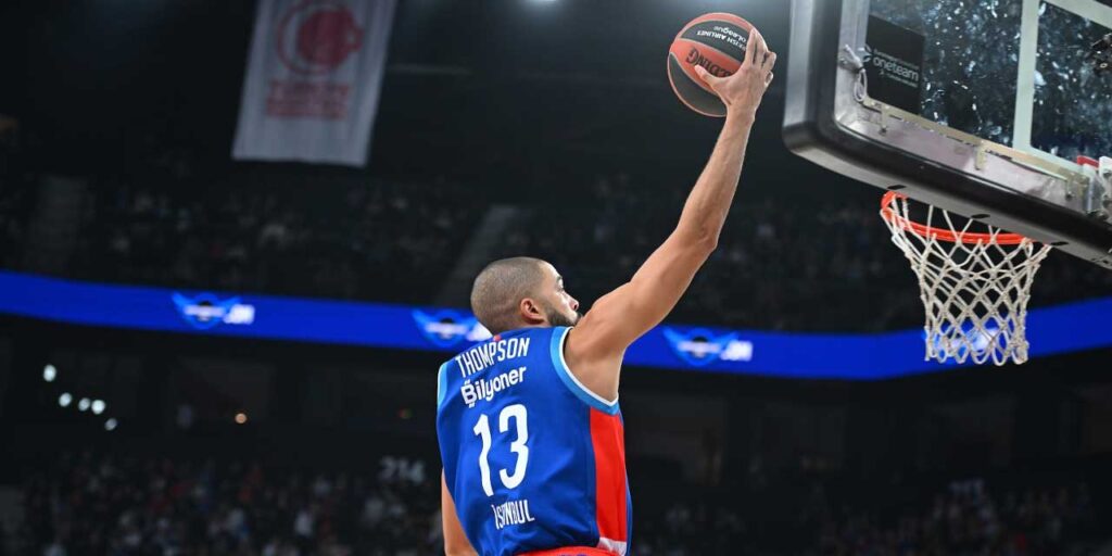 Euroleague’de 2 maç sonra kazandı