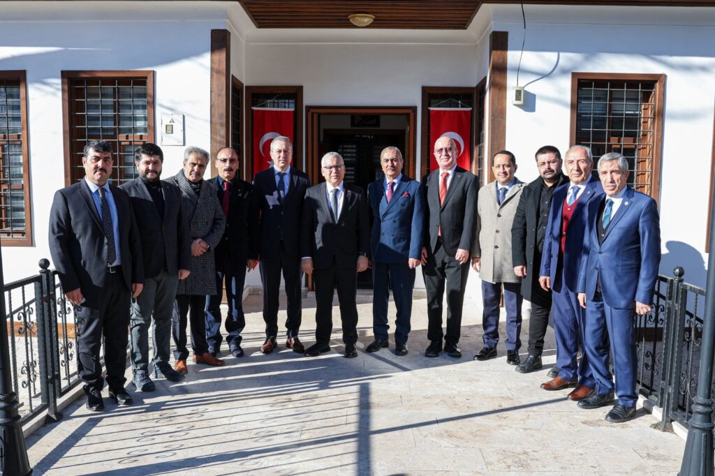 Vali ve Belediye Başkanı’ndan Kent Konseyi’ne Önemli Ziyaret