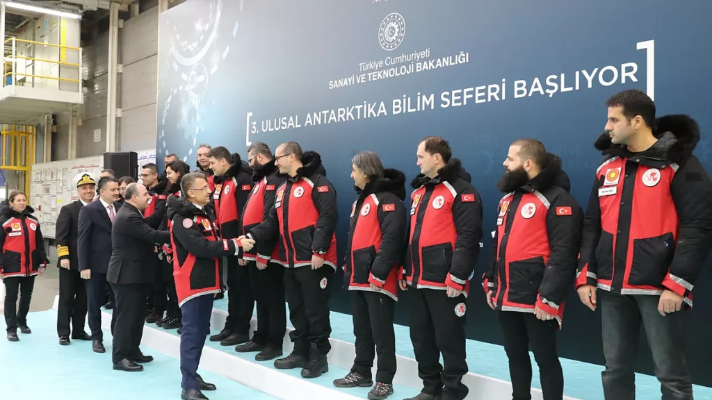 Türk Bilim Ekibi, Beyaz Kıta’ya ayak bastı! – Birlik Haber Ajansı