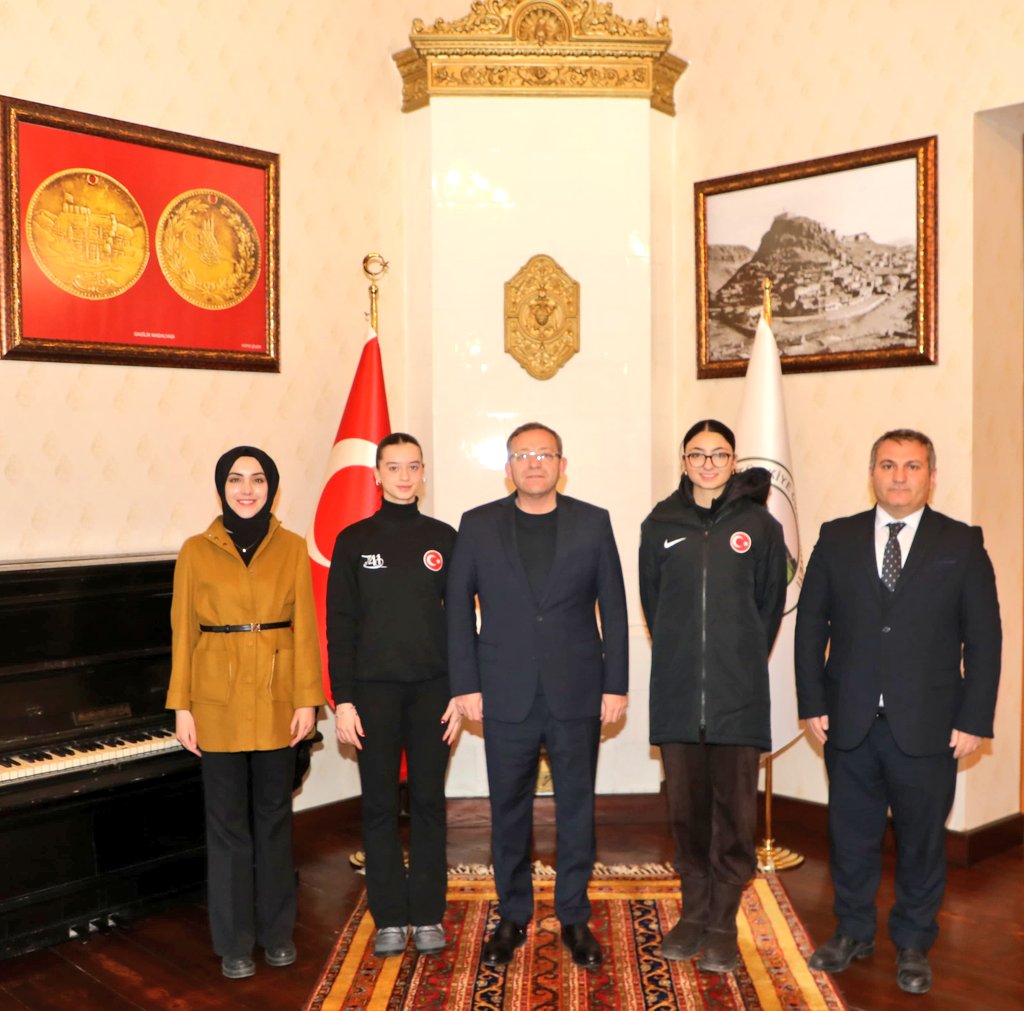 Türkiye Artistik Buz Pateni Şampiyonları Kars’ta – Birlik Haber Ajansı