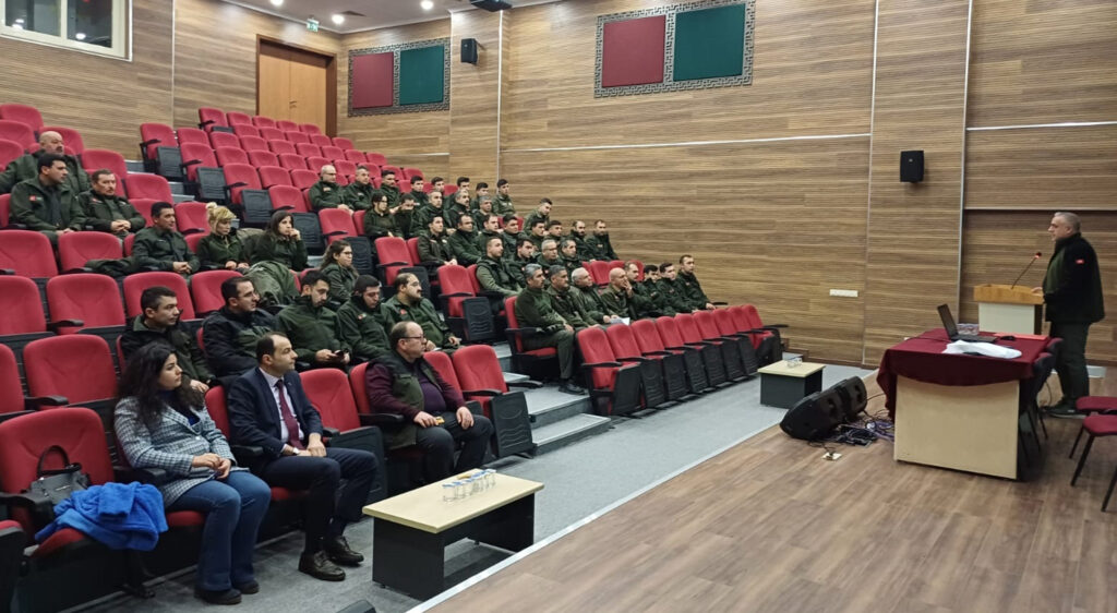 Beypazarı’nda orman zararlılarıyla mücadele eğitim semineri – Birlik Haber Ajansı