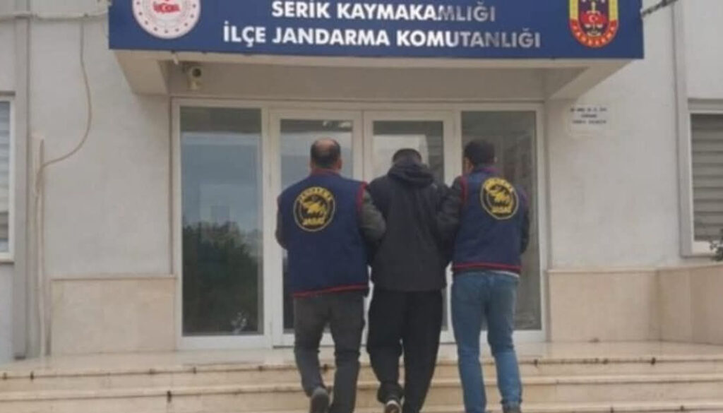 Antalya’da çeşitli suçlardan aranan 214 şüpheli yakalandı – Birlik Haber Ajansı